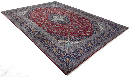 Close-up detail of 2000s Kashan rug from Iran / Persia showing Wool weave