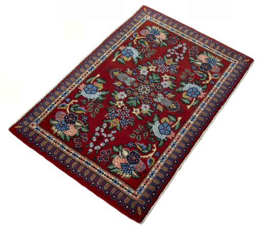 Close-up detail of New Kashan rug from Iran / Persia showing Wool weave