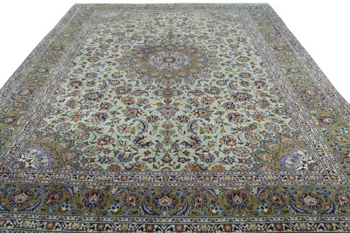 Surface texture of 2000s Kashan rug with natural Wool and intricate pattern