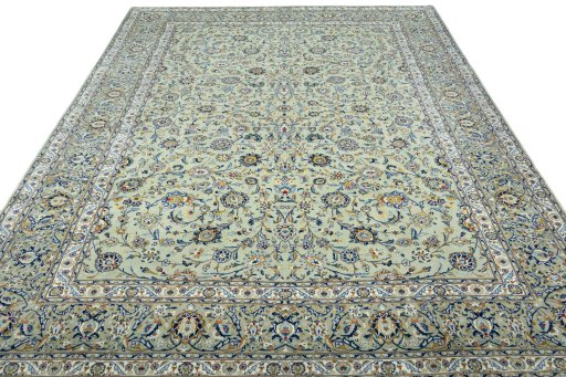 Surface texture of 2000s Kashan rug with natural Wool and intricate pattern