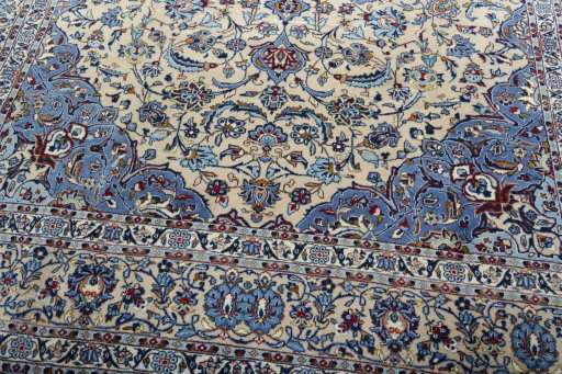 Close-up detail of 2000s Kashan rug from Iran / Persia showing Wool weave
