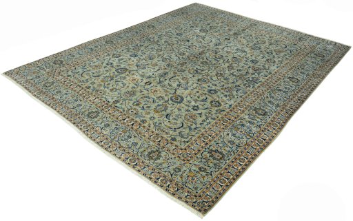Corner detail of 1970s Kashan rug showing border pattern and Wool pile