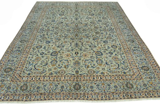 Surface texture of 1970s Kashan rug with natural Wool and intricate pattern