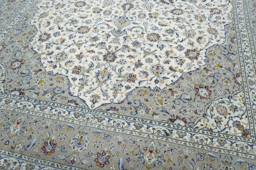 Close-up detail of 2000s Kashan rug from Iran / Persia showing Cork weave