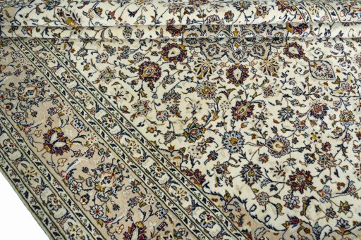 Close-up detail of 2000s Kashan rug from Iran / Persia showing Cork weave