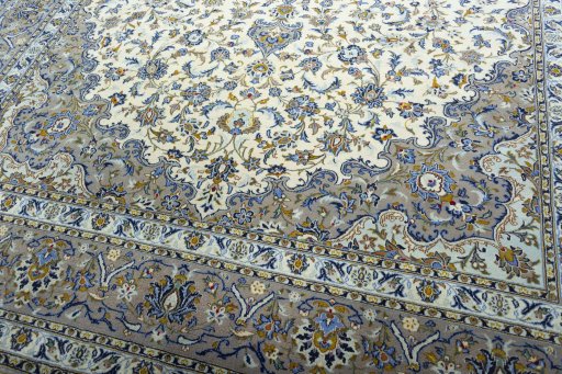Close-up detail of 2000s Kashan rug from Iran / Persia showing Wool weave