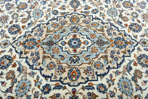 Central medallion detail of 2000s Kashan rug from Iran / Persia