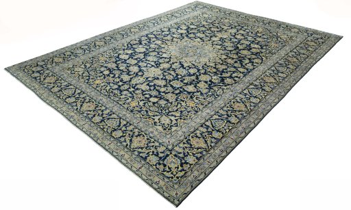 Corner detail of 1970s Kashan rug showing border pattern and Wool pile