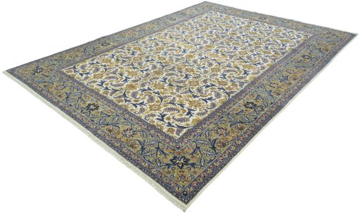 Corner detail of 1970s Kashan rug showing border pattern and Wool pile