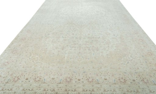 Surface texture of 1970s Kashan rug with natural Wool and intricate pattern