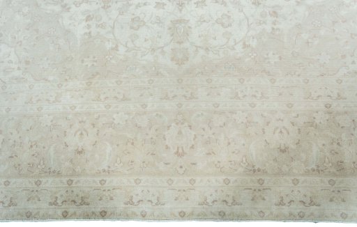 Full view of 1970s Kashan rug from Iran / Persia, 402 × 284 cm in Beige tones