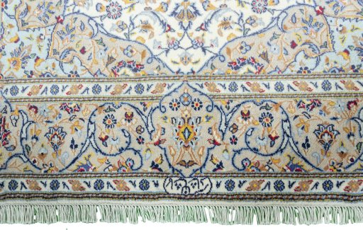 Full view of New Kashan rug from Iran / Persia, 217 × 141 cm in Beige tones