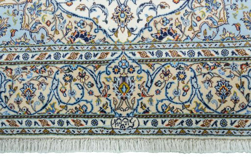 Full view of New Kashan rug from Iran / Persia, 222 × 143 cm in Beige tones
