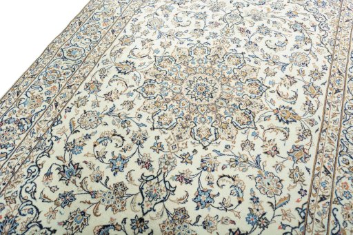 Backside of handmade New Kashan rug showing knot structure and weave density