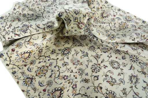 Surface texture of New Kashan rug with natural Wool and intricate pattern