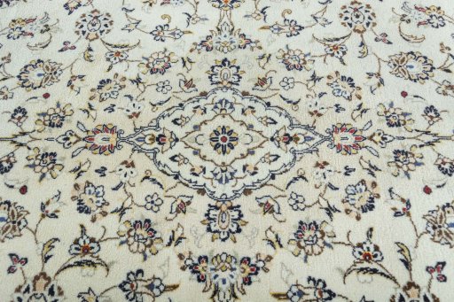 Central medallion detail of New Kashan rug from Iran / Persia