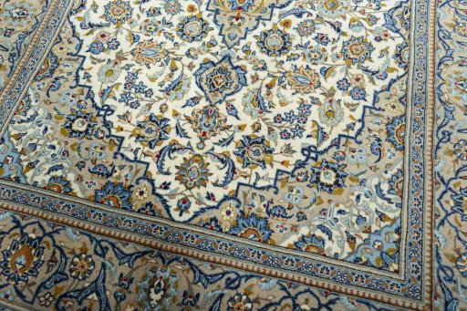 Close-up detail of 2000s Kashan rug from Iran / Persia showing Wool weave