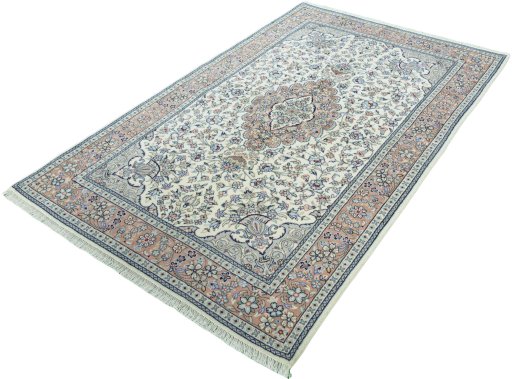 Corner detail of New Kashan rug showing border pattern and Wool pile