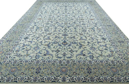 Surface texture of 2000s Kashan rug with natural Wool and intricate pattern