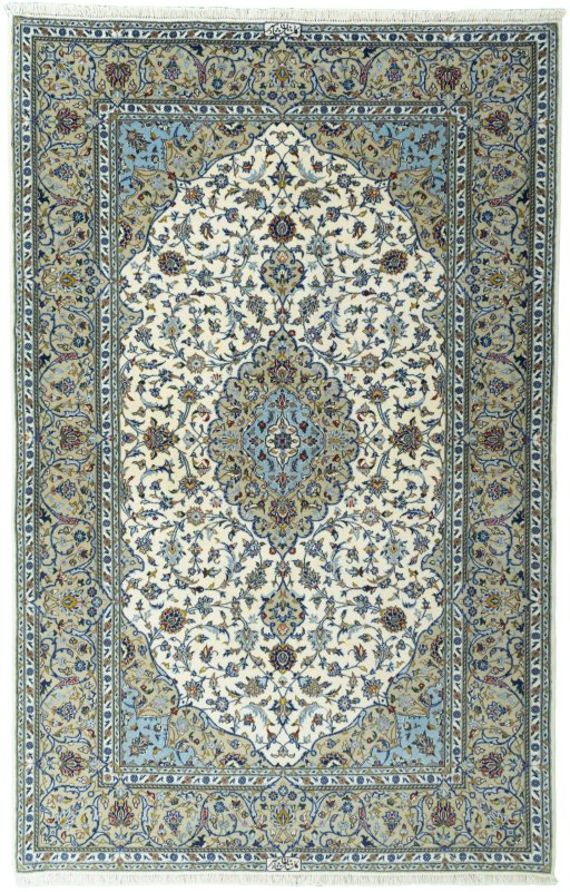 Full view of New Kashan rug from Iran / Persia, 227 × 145 cm in Beige tones