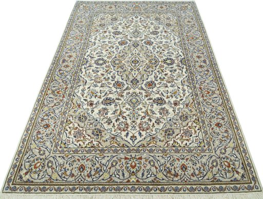 Surface texture of 1970s Kashan rug with natural Wool and intricate pattern
