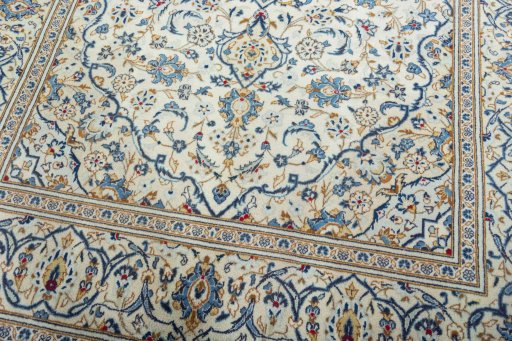 Close-up detail of 2000s Kashan rug from Iran / Persia showing Wool weave