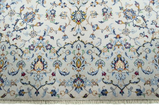 Full view of New Kashan rug from Iran / Persia, 300 × 197 cm in Beige tones