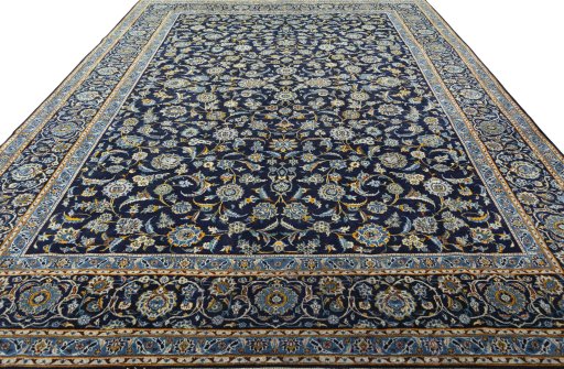 Surface texture of 1970s Kashan rug with natural Wool and intricate pattern
