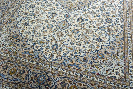 Close-up detail of 2000s Kashan rug from Iran / Persia showing Wool weave