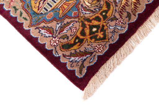 Central medallion detail of 1975s Kashan rug from Iran / Persia