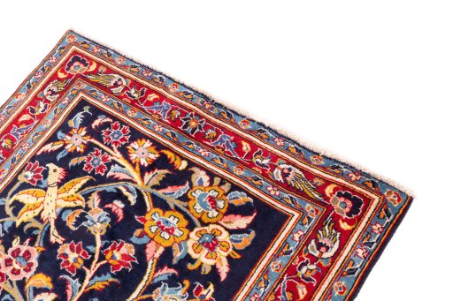 Surface texture of 1980s Kashan rug with natural Wool and intricate pattern