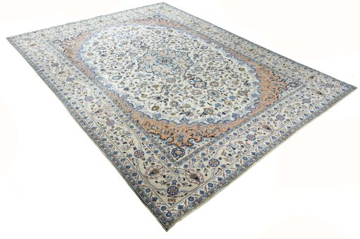 Close-up detail of 2000s Kashmar rug from Iran / Persia showing Wool weave