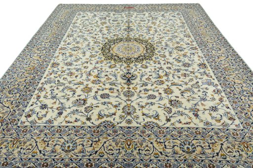 Surface texture of 2000s Kashmar rug with natural Wool and intricate pattern