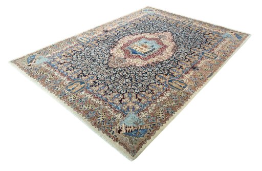 Corner detail of 1970s Kashmar rug showing border pattern and Wool pile
