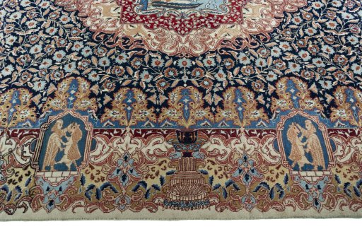 Corner detail of 1970s Kashmar rug showing border pattern and Wool pile