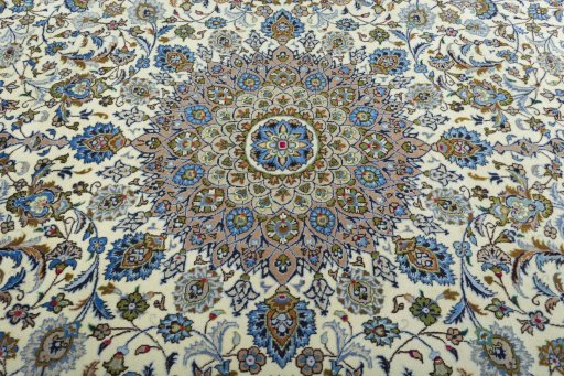 Central medallion detail of 2000s Kashmar rug from Iran / Persia