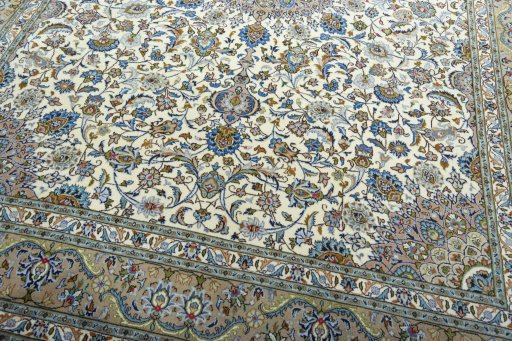 Close-up detail of 2000s Kashmar rug from Iran / Persia showing Wool weave