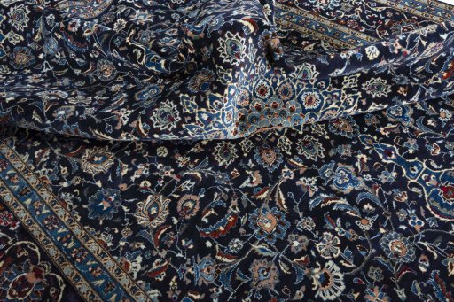 Surface texture of New Kashmar rug with natural Wool and intricate pattern