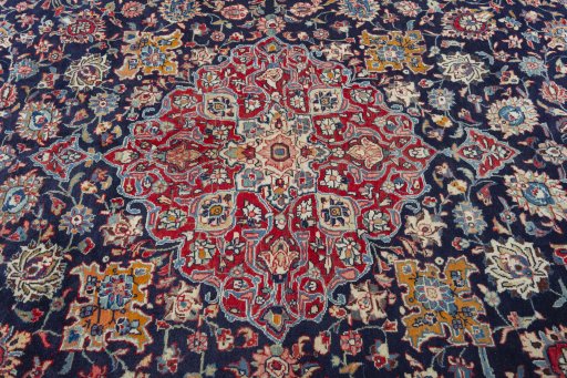 Central medallion detail of 2000s Kashmar rug from Iran / Persia