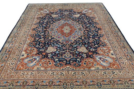Surface texture of 1970s Kashmar rug with natural Wool and intricate pattern
