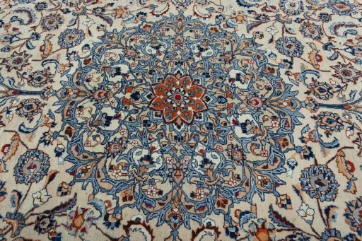 Central medallion detail of 2000s Kashmar rug from Iran / Persia