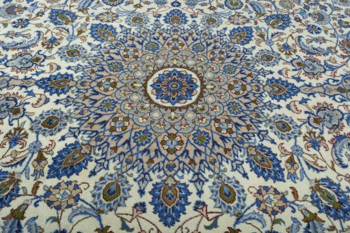 Central medallion detail of 2000s Kashmar rug from Iran / Persia