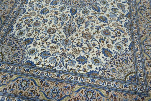 Close-up detail of 2000s Kashmar rug from Iran / Persia showing Wool weave