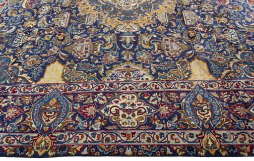 Close-up detail of 2000s Kashmar rug from Iran / Persia showing Wool weave