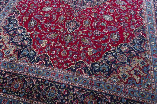 Close-up detail of 2000s Kashmar rug from Iran / Persia showing Wool weave