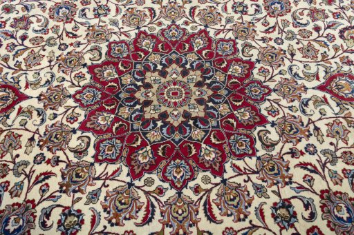 Central medallion detail of 1970s Kashmar rug from Iran / Persia