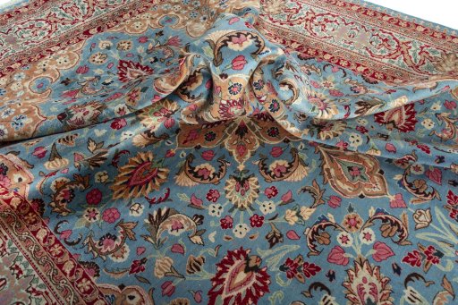 Surface texture of 1970s Kashmar rug with natural Wool and intricate pattern