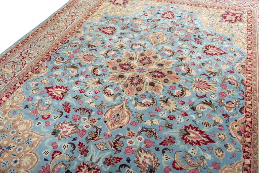 Backside of handmade 1970s Kashmar rug showing knot structure and weave density