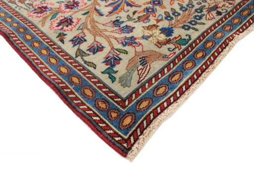 Central medallion detail of 1990s Kashmar rug from Iran / Persia