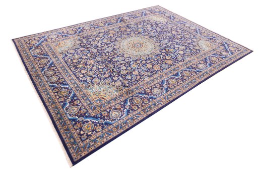 Corner detail of 2003s Kashmar rug showing border pattern and Wool pile